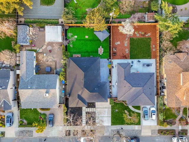 1621 Connecticut Drive, Redwood City, CA 94061