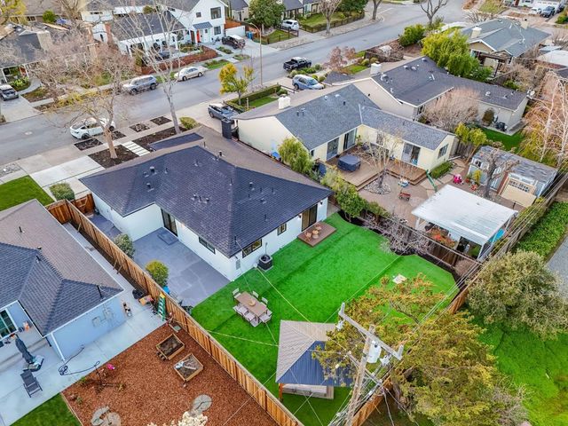 1621 Connecticut Drive, Redwood City, CA 94061