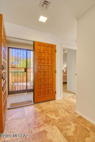 1223 E Camino Diestro, Oro Valley, AZ 85704