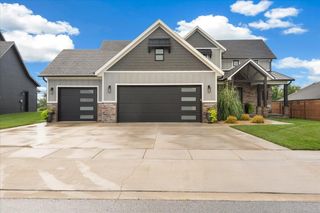 508 North Kilkenny Way, Nixa, MO 65714