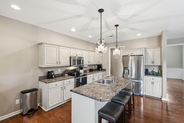 112 Windsong Way, Georgetown, KY 40324