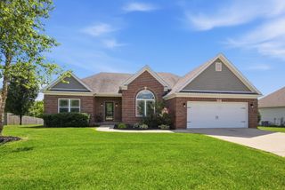 112 Windsong Way, Georgetown, KY 40324