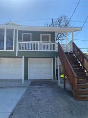 8220 Glenview Drive D, Houston, TX 77017