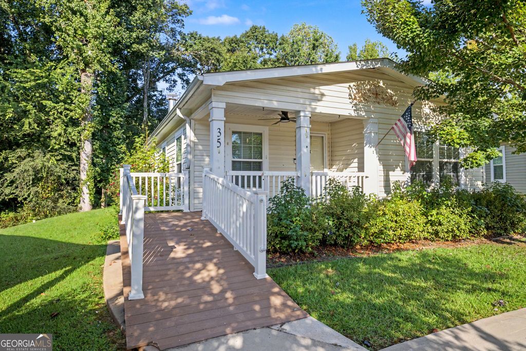 35 Redwood Circle, Newnan, GA 30263 — exterior