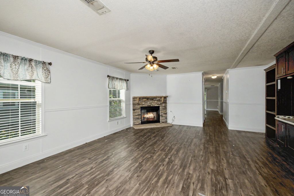 35 Redwood Circle, Newnan, GA 30263 — photo 3