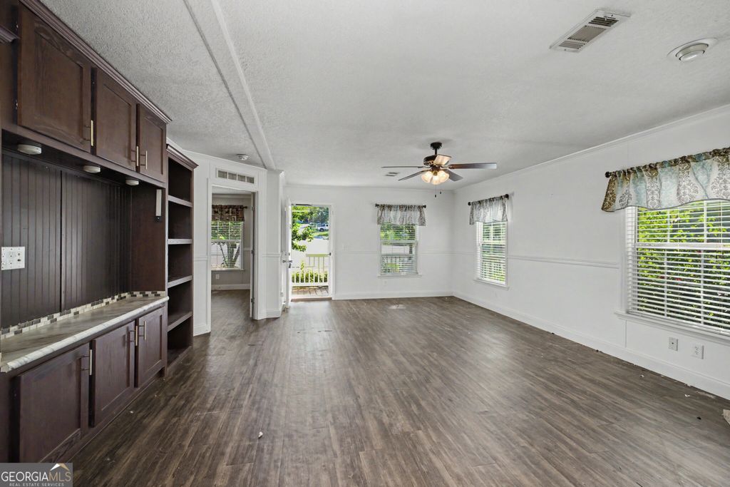 35 Redwood Circle, Newnan, GA 30263 — photo 5