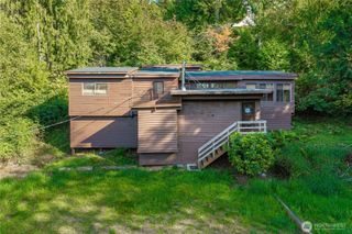 37635 West Lake Walker Drive SE, Enumclaw, WA 98022