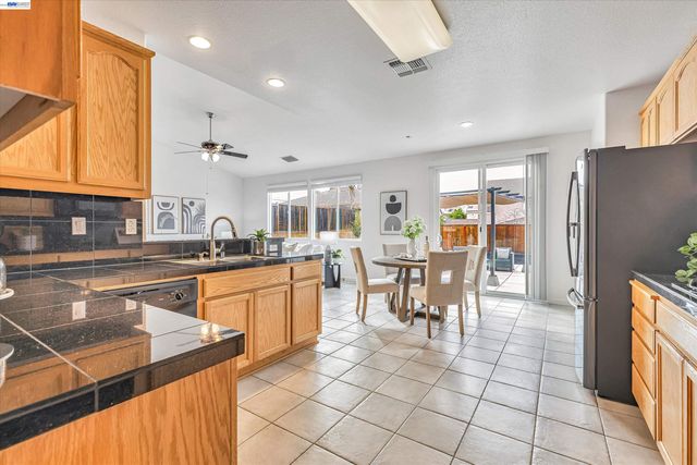 3928 Kite Way, Antioch, CA 94509