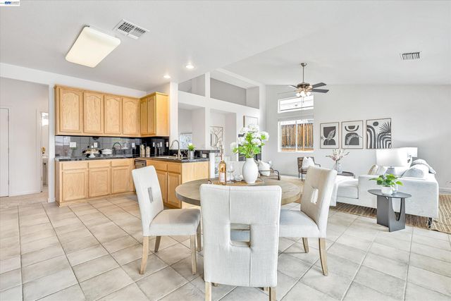 3928 Kite Way, Antioch, CA 94509