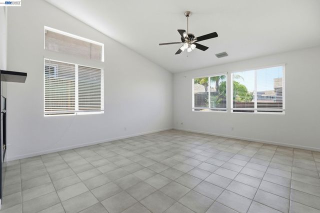 3928 Kite Way, Antioch, CA 94509