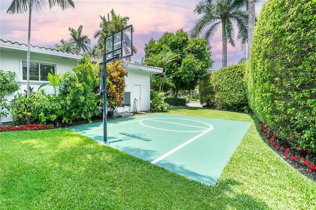 9835 W Broadview Drive, Bay Harbor Islands, FL 33154