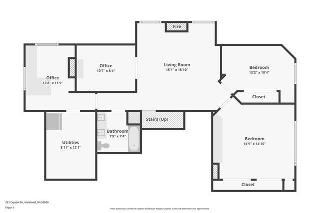221 Crystal DRIVE, Hartland, WI 53029