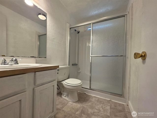 4340 Hamilton Drive, Oak Harbor, WA 98277