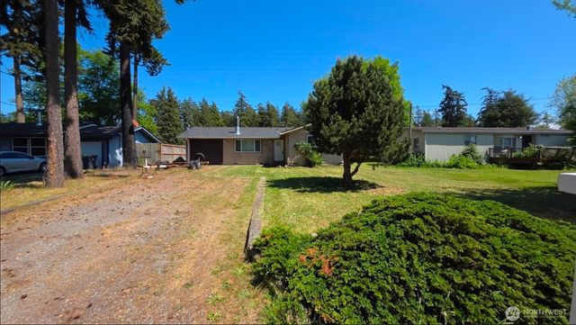 4340 Hamilton Drive, Oak Harbor, WA 98277