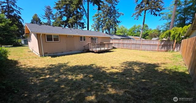 4340 Hamilton Drive, Oak Harbor, WA 98277