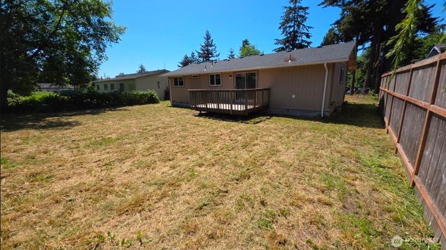 4340 Hamilton Drive, Oak Harbor, WA 98277