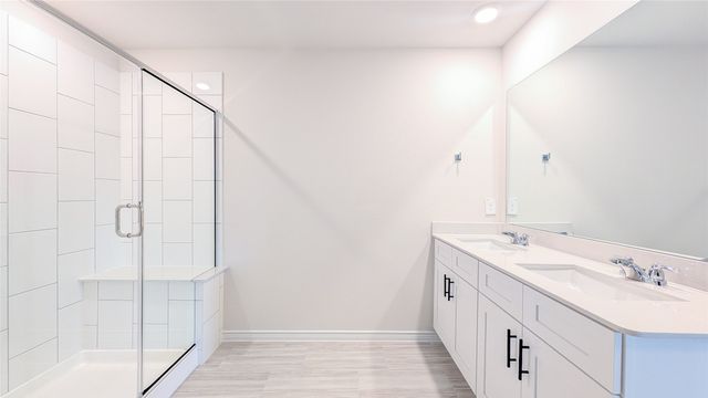 2421 Apex Avenue, Grand Prairie, TX 75052