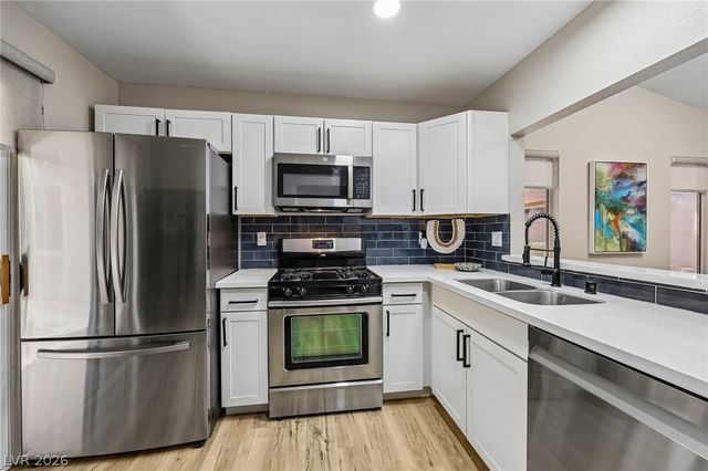 8701 Prairie Hill Drive, Las Vegas, NV 89134