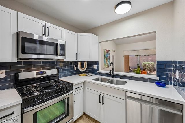 8701 Prairie Hill Drive, Las Vegas, NV 89134