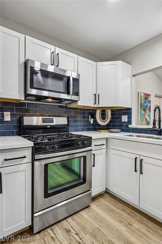 8701 Prairie Hill Drive, Las Vegas, NV 89134