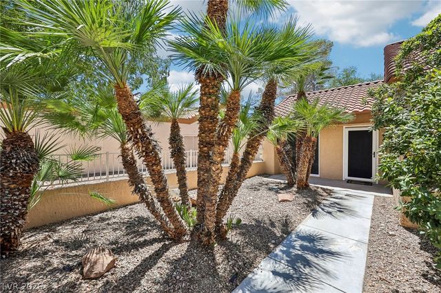 8701 Prairie Hill Drive, Las Vegas, NV 89134