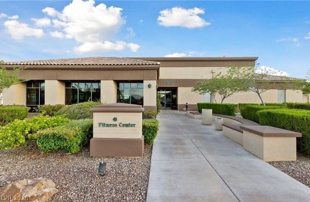 8701 Prairie Hill Drive, Las Vegas, NV 89134