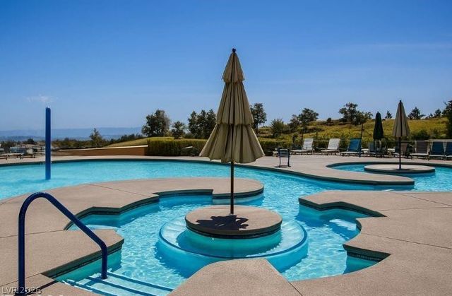 8701 Prairie Hill Drive, Las Vegas, NV 89134
