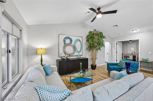 8701 Prairie Hill Drive, Las Vegas, NV 89134