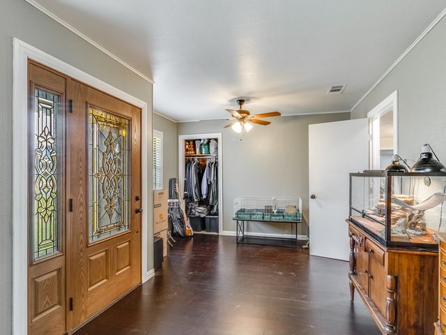 217 W Grady Street, Blooming Grove, TX 76626