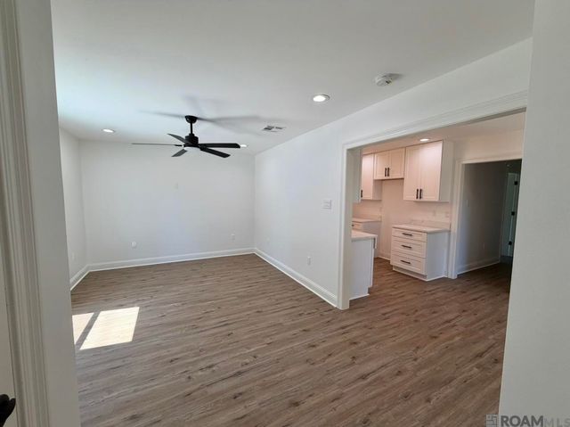 1925 72nd Ave, Baton Rouge, LA 70807