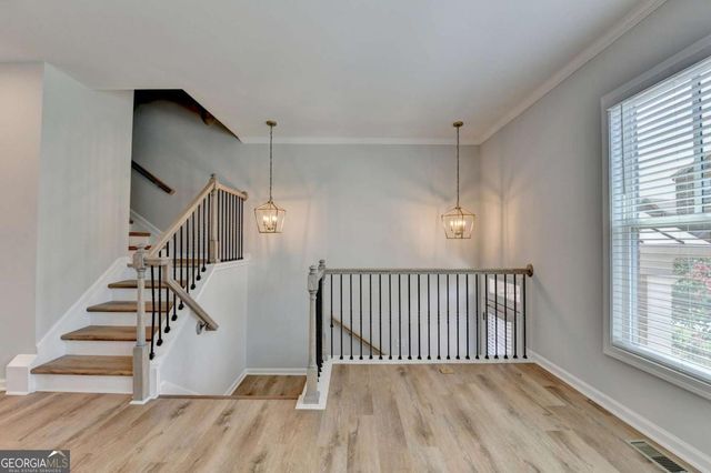 860 Sunset Park Drive, Suwanee, GA 30024