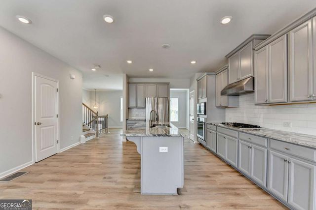 860 Sunset Park Drive, Suwanee, GA 30024