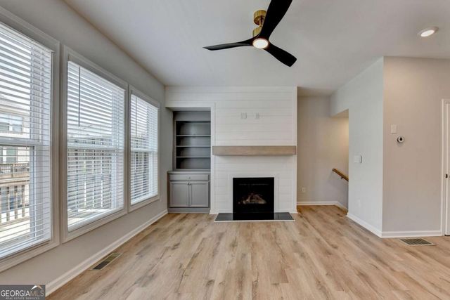 860 Sunset Park Drive, Suwanee, GA 30024