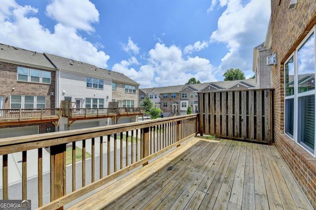 860 Sunset Park Drive, Suwanee, GA 30024