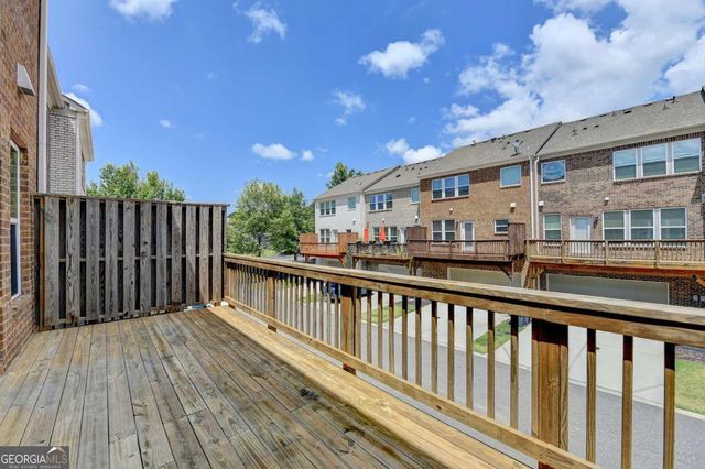 860 Sunset Park Drive, Suwanee, GA 30024