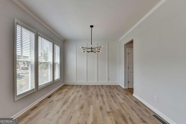 860 Sunset Park Drive, Suwanee, GA 30024