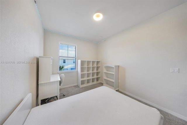 5110 Eucalyptus Dr 3, Hollywood, FL 33021