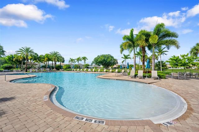 5110 Eucalyptus Dr 3, Hollywood, FL 33021