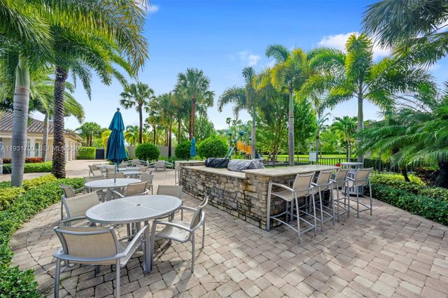 5110 Eucalyptus Dr 3, Hollywood, FL 33021