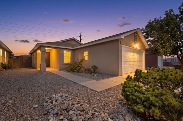 2035 Cielo Oeste Place NW, Albuquerque, NM 87120