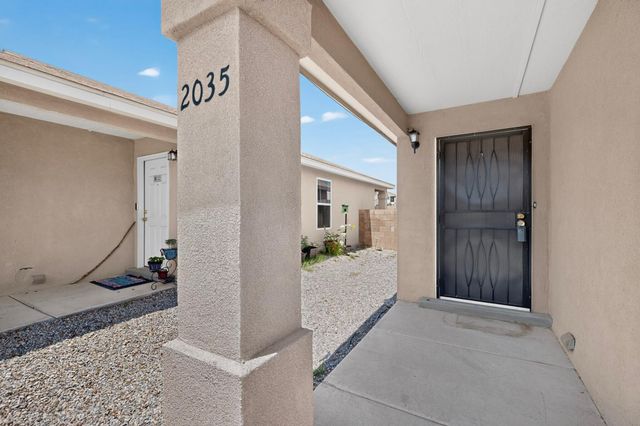 2035 Cielo Oeste Place NW, Albuquerque, NM 87120