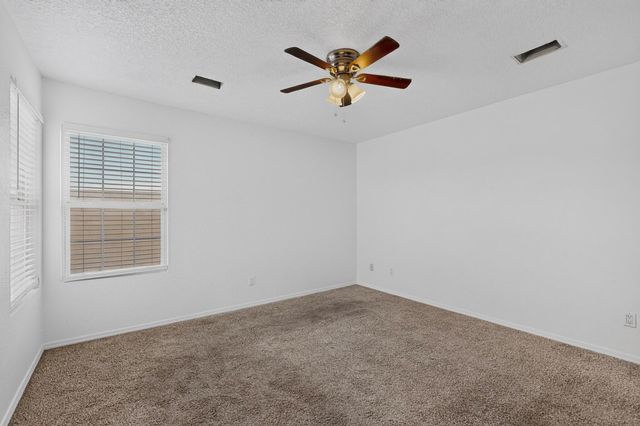 2035 Cielo Oeste Place NW, Albuquerque, NM 87120