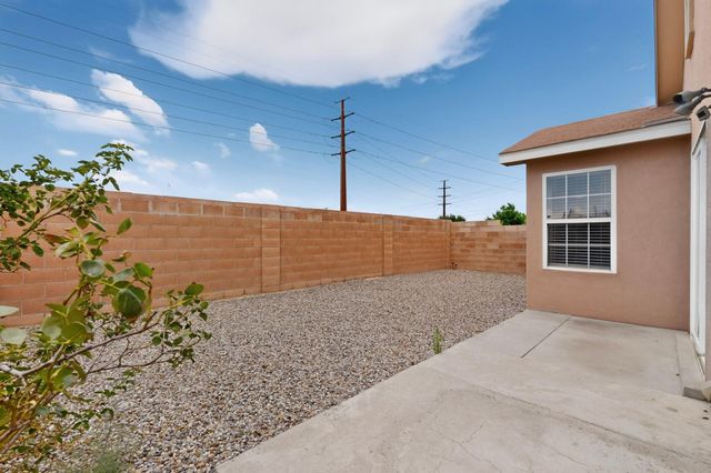 2035 Cielo Oeste Place NW, Albuquerque, NM 87120