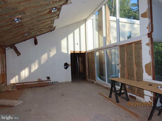 1710 TWINING RD, Willow Grove, PA 19090