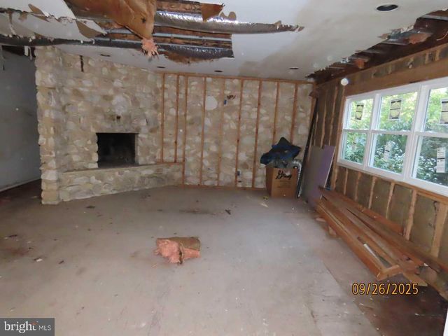 1710 TWINING RD, Willow Grove, PA 19090