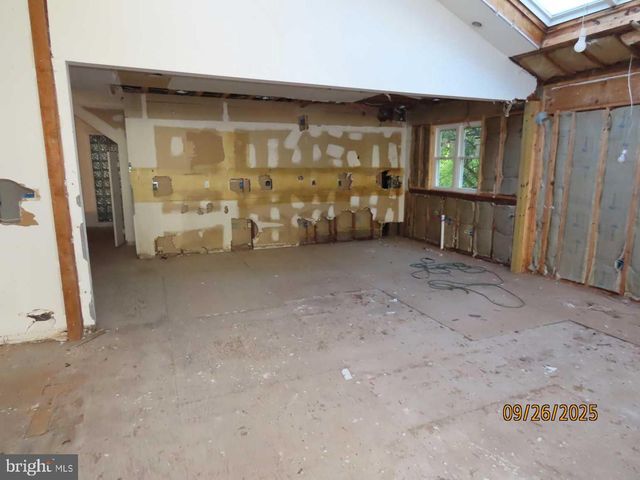 1710 TWINING RD, Willow Grove, PA 19090