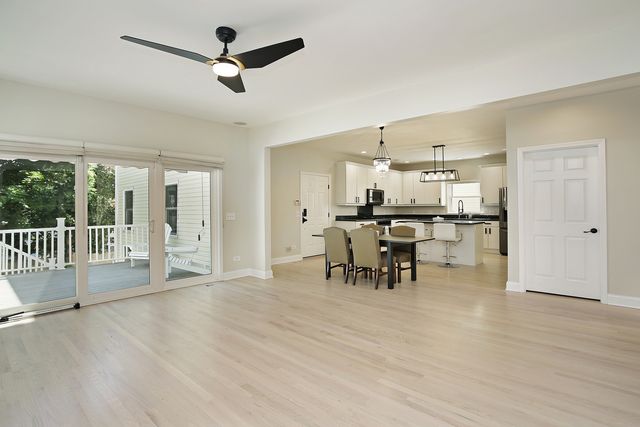 4249 N Kolmar Avenue 4249, Chicago, IL 60641