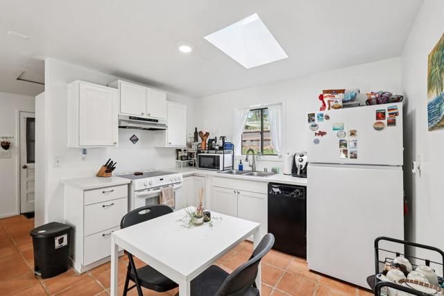 1761 Winterwarm Drive, Fallbrook, CA 92028