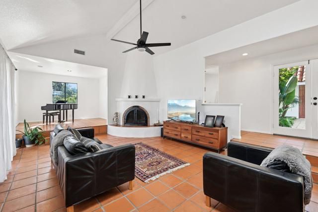 1761 Winterwarm Drive, Fallbrook, CA 92028