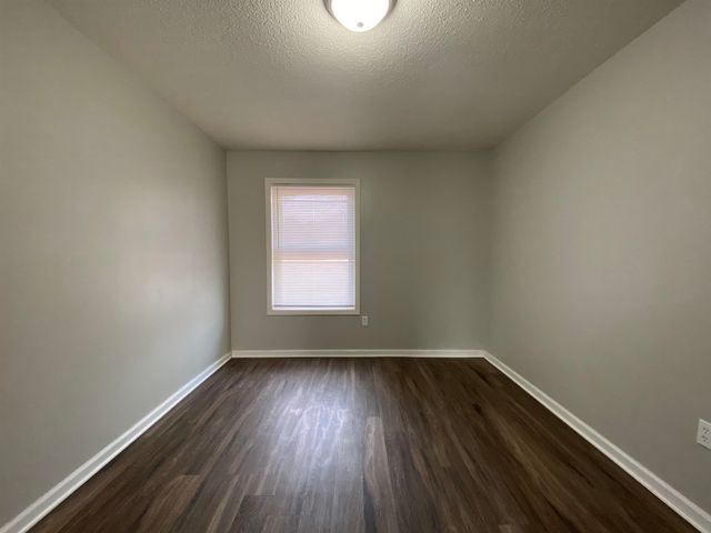 3678 GLENBUREE CV, Memphis, TN 38109